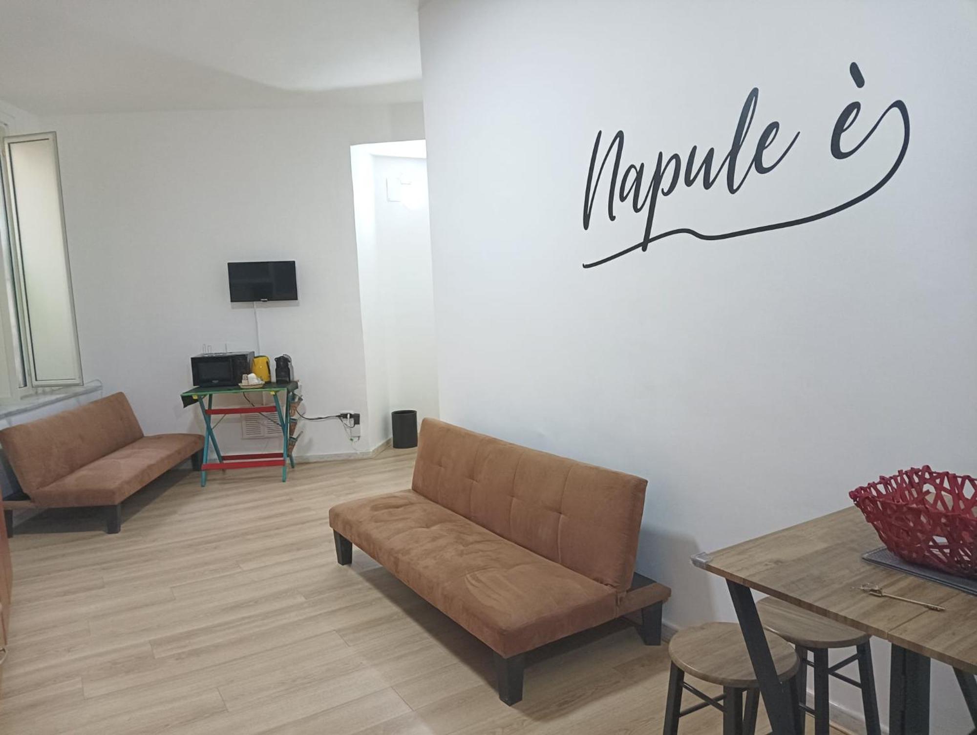 A Casa Di Ilaria Daire Napoli Dış mekan fotoğraf