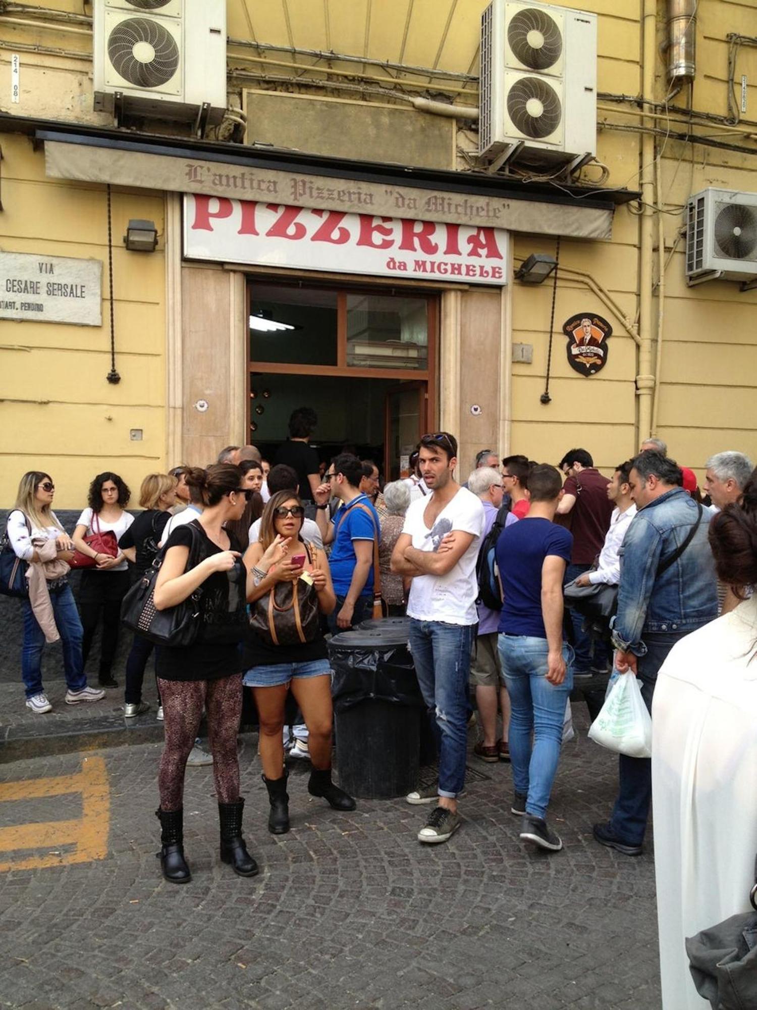 A Casa Di Ilaria Daire Napoli Dış mekan fotoğraf